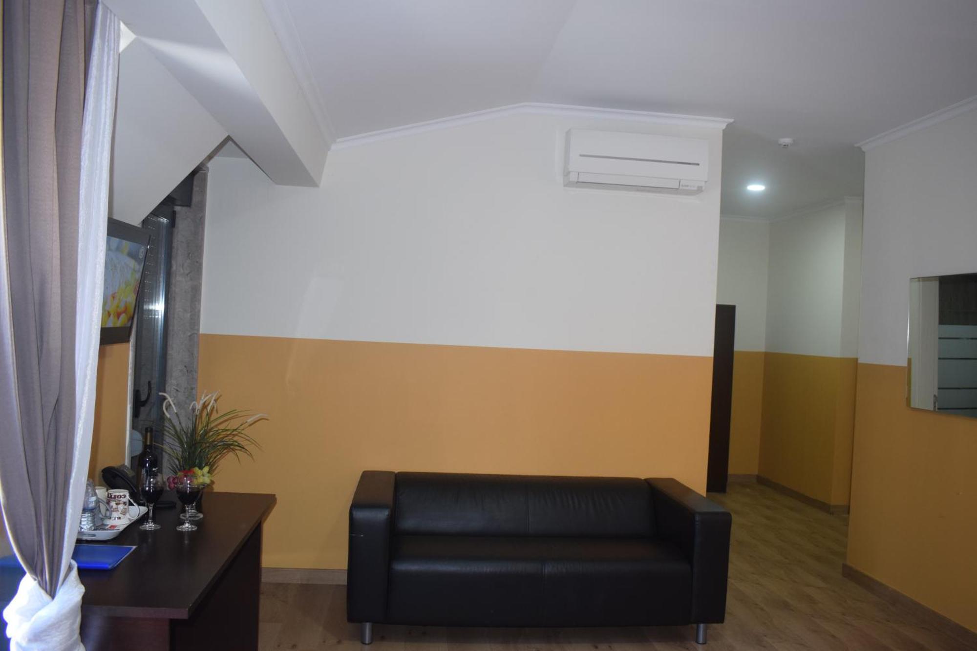 Universo Romantico Lisboa Ngoại thất bức ảnh