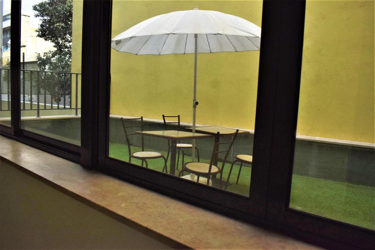 Universo Romantico Lisboa Ngoại thất bức ảnh